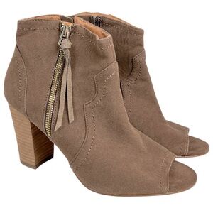 XOXO Barron Peep Toe Booties Size 9 Taupe Faux Leather